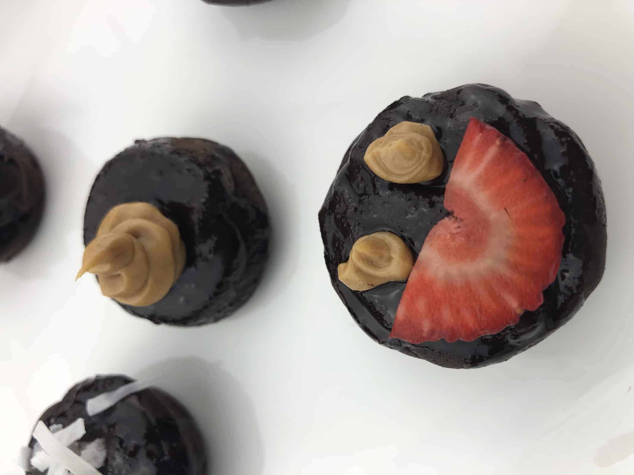 Strawberry and Peanut Butter on mini chocolate cakes