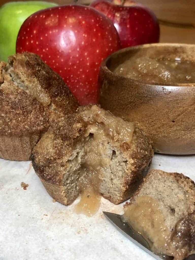 Apple Cinnamon Muffins with Applesauce