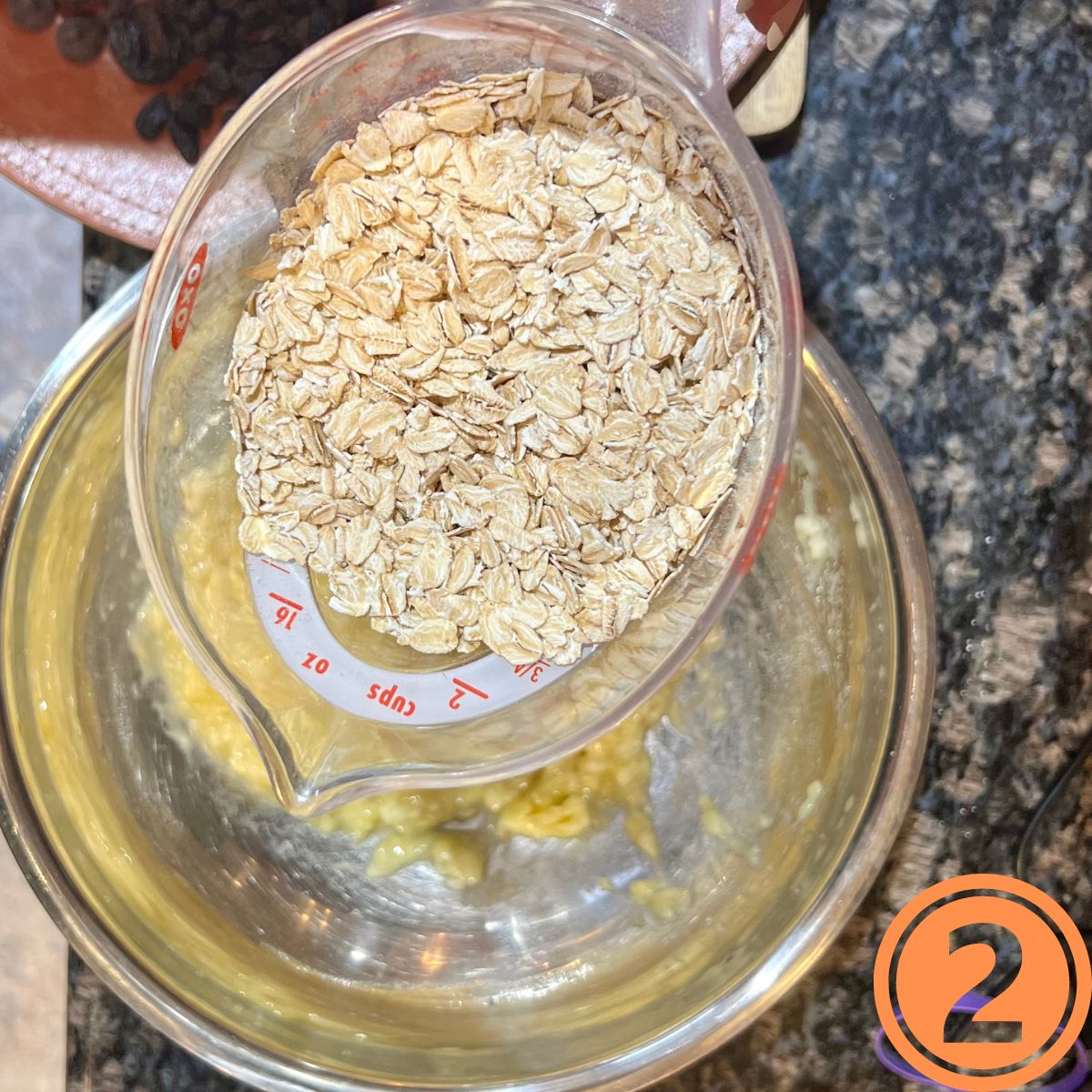 Rolled oats in a measuring cup