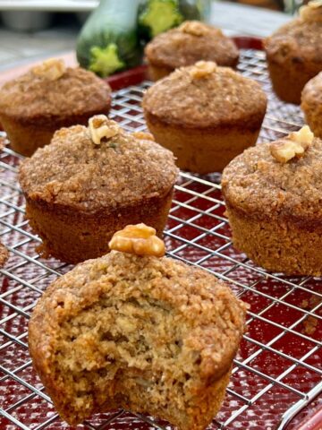 Healthy zucchini muffins dairy-free