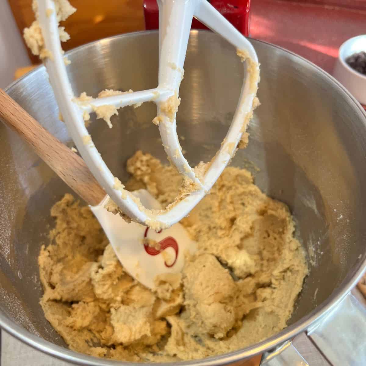 Kitchenaid mixer with retro chocolate chip cookie dough in the bowl
